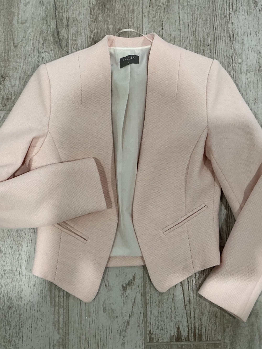 Oasis women’s pink tailored cropped jacket size US 4